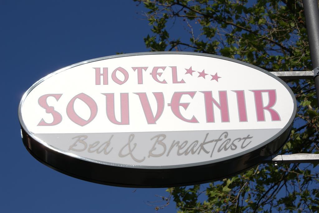 B&B Hotel Souvenir 切塞纳蒂科 外观 照片